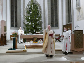 Darstellung des Herrn mit Kerzenweihe und Blasiussegen (Foto: Karl-Franz Thiede)